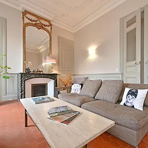 Apartment Le Vieux Sextier - Ac Clim - Lumineux - Wifi - Hypercentre Avignon